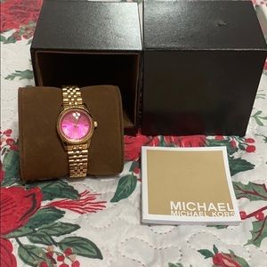 Sale 🎉MK Petite Pink Dial Rose Gold